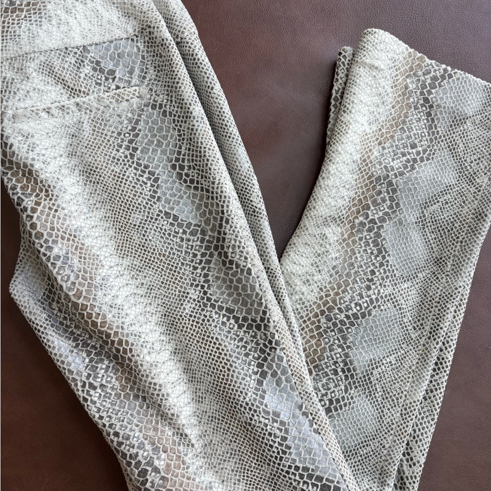 Alice + Olivia Faux Snake Skin Flare Pants Size 2